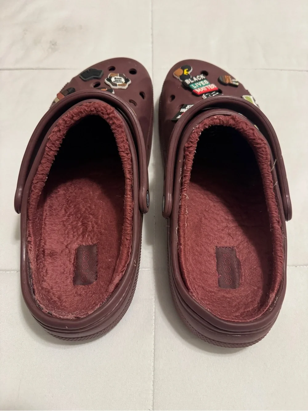 Mens Maroon Crocs Slip-On Clogs with or without Charms (Size 13)
